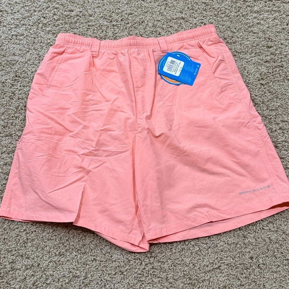 NWT Columbia Backcast III Water Shorts – Medium | 8” Inseam | Pink